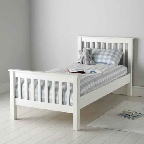 Natural wooden Bed for kids M05