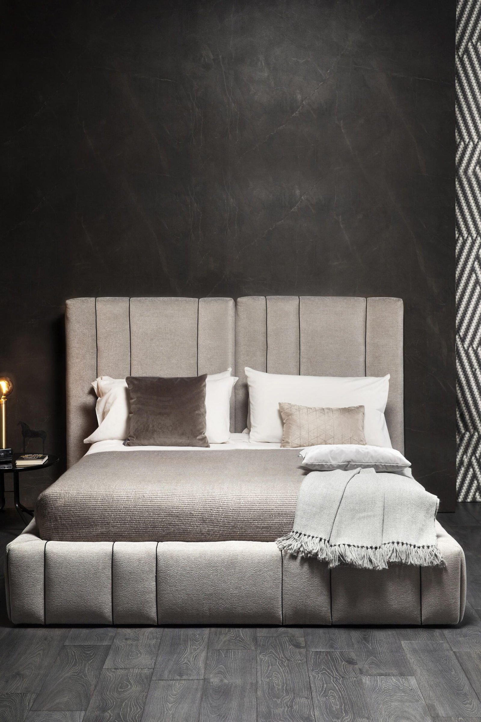 Modern Gray Bed M0445 - Image 2