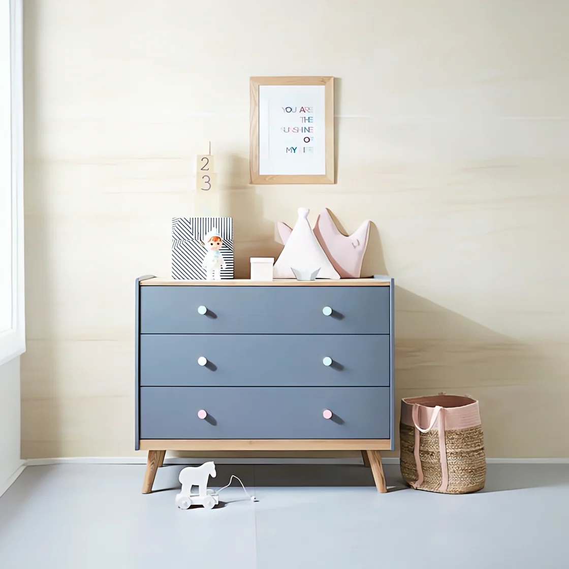 Modern Storage unit MG263