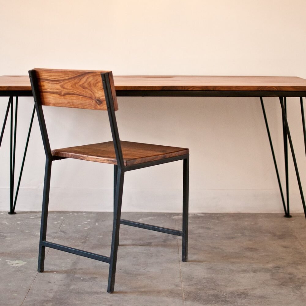 Modern Steel Table TAJ037